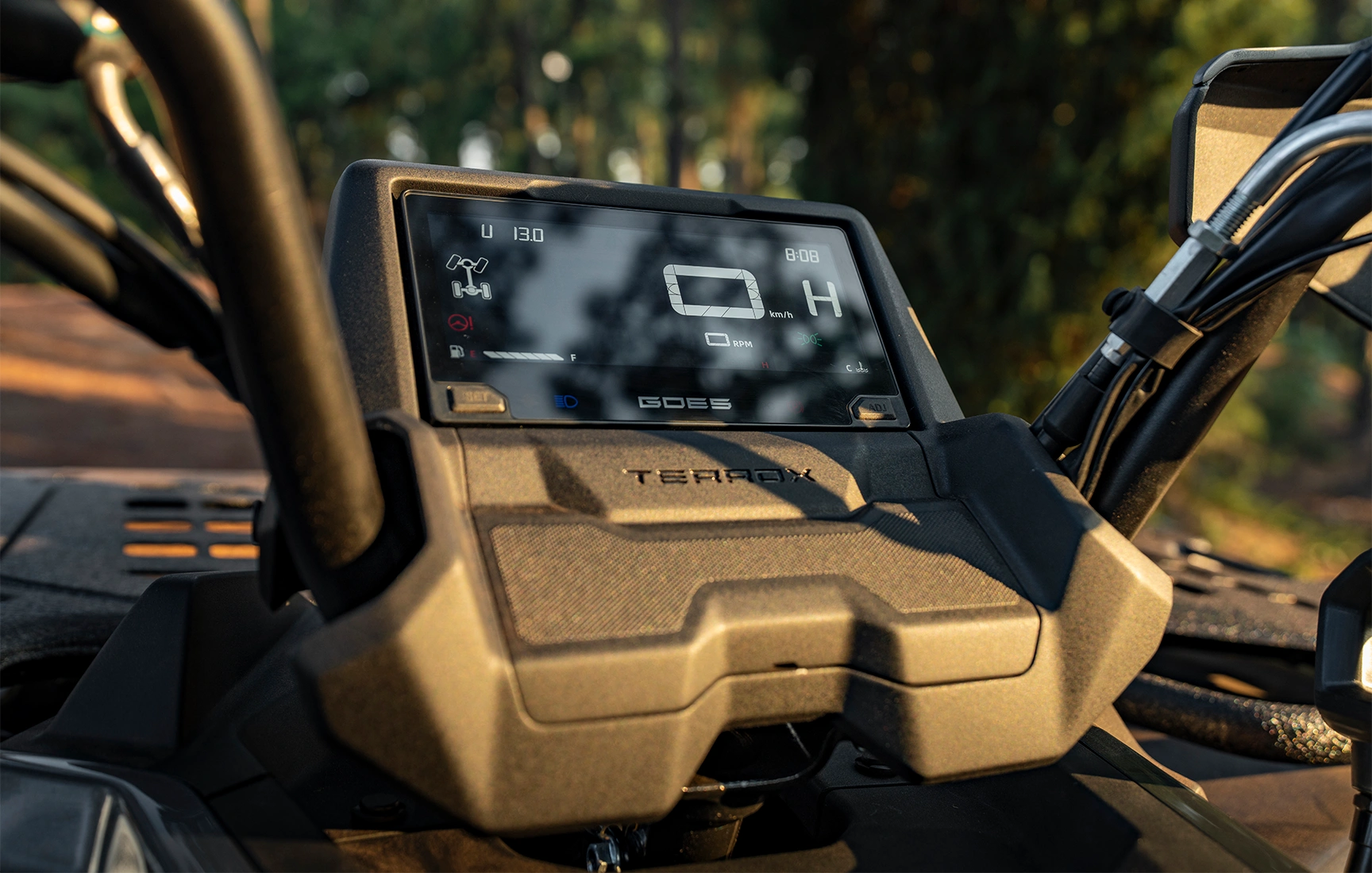 Terrox 500S — Interfaz del Usuario Optimizada Ergonómicamente